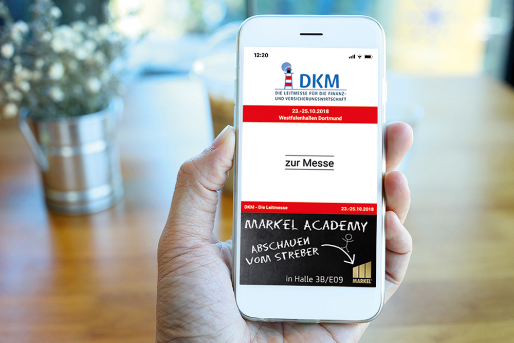 Mit der DKM-App haben User alle Informationen rund um die DKM in der Hosentasche. Ausstellerliste, Hallenpläne, Veranstaltungsübersicht - Hier finden sich kompakt und konzentriert alle wichtigen Informationen die für den Besuch der Leitmesse wichtig sind. In diesem Jahr neu: das Netzwerk-Tool, mit dem Gleichgesinnte unkompliziert vor, während und nach der DKM in Kontakt treten können. 