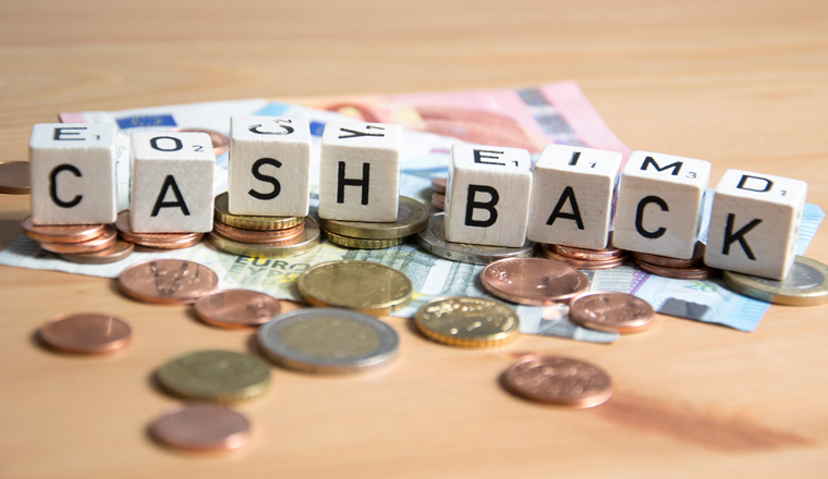 Würfel mit dem Wort Cash Back