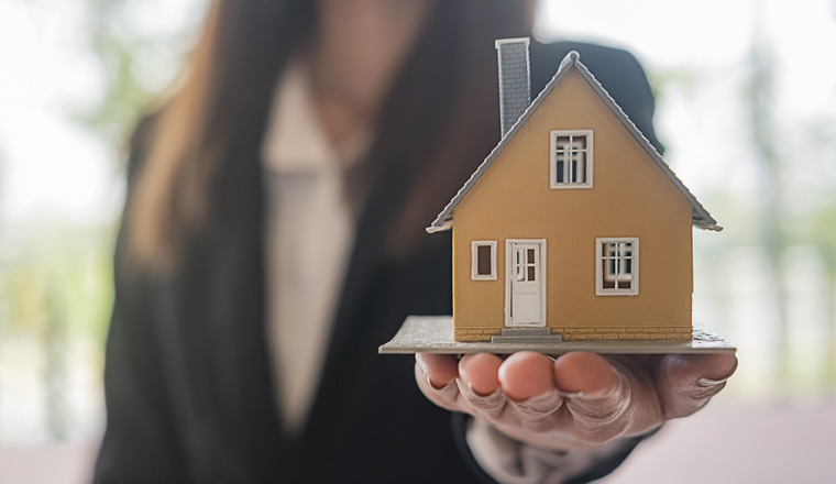 Im November wieder mehr Geschäft für Immobilienmakler 