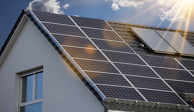 INTER erweitert „bessergrün“ um Photovoltaikversicherung