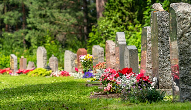 Kosten für Mausoleum können Erbschaftsteuer mindern