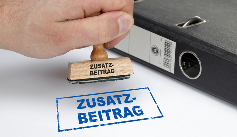 Zusatzbeitrag in der GKV: 20 Krankenkassen mitten im Jahr teurer