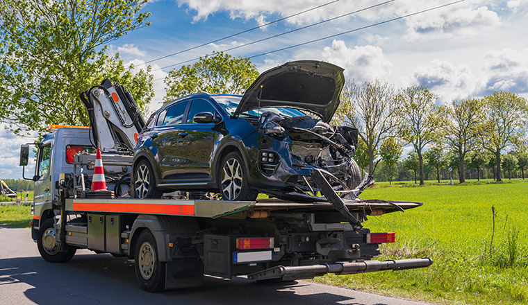 Unfall mit nicht verkehrssicherem Mietwagen: Schmerzensgeld 