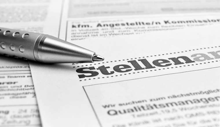 Keine Altersdiskriminierung: „Erste Führungserfahrung“ in Stellenanzeige