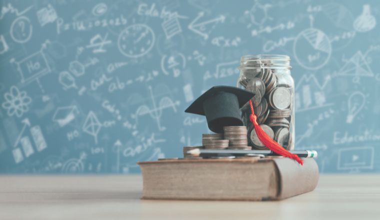 Als Finanzfachwirt/-in im Vertrieb und Unternehmen überzeugen