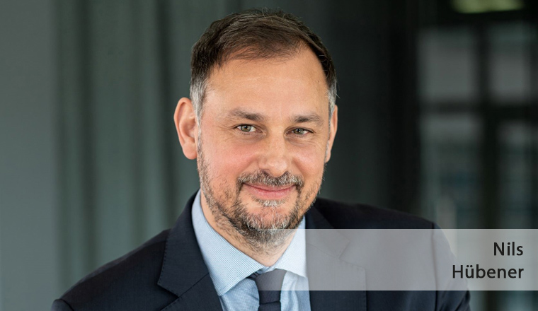 Dr. Peters Group: Nils Hübener wird CEO