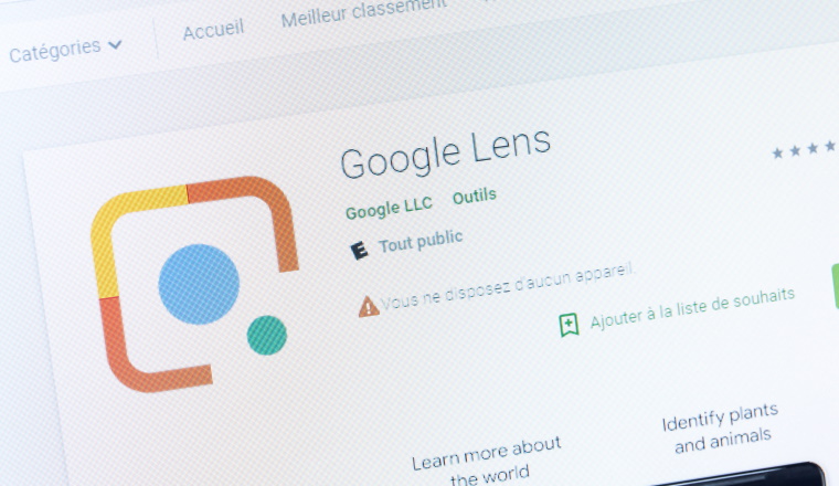 Benon, France - January 14, 2019: Icon on google appstore of the app of Google lens. Google lens allowing the intelligent recognition of text, objects, place, plant, animals and more