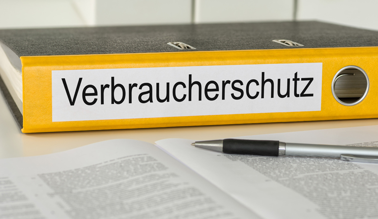 Aktenordner mit der Beschriftung Verbraucherschutz