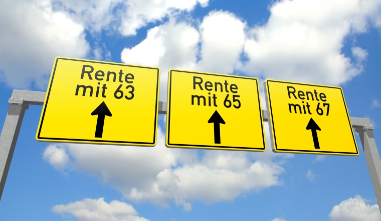 Rente 65 Rentenbeginn Schild Grafik Symbol Zukunft Politik Illustration Abbildung Entscheidung Rente mit 65 Sicherheit Rente Renteneintritt Problem fordern Renten Forderung alter kürzung pension pensionär rentenkürzung Rentenversicherung Rentner Ruhestand Wegweiser Zeichen gerecht symbolisch Hintergrund abstrakt arbeit arbeiten blau deutsche Deutschland Gesetz Job lange länger menschen Pfeil plan planung rentenkasse rentenversicherung richtung strategie vorsorge vorsorgen weg zukünftig änderung