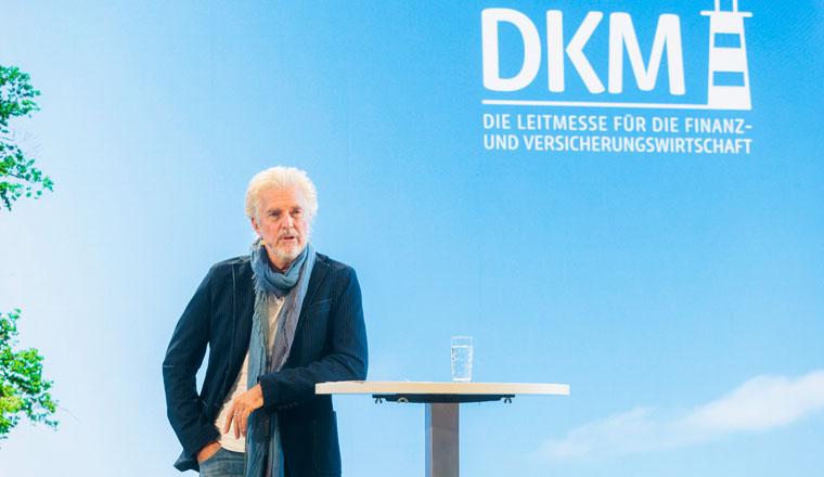 Bestseller-Autor Schätzing: „Wir müssen die Kontrolle behalten“