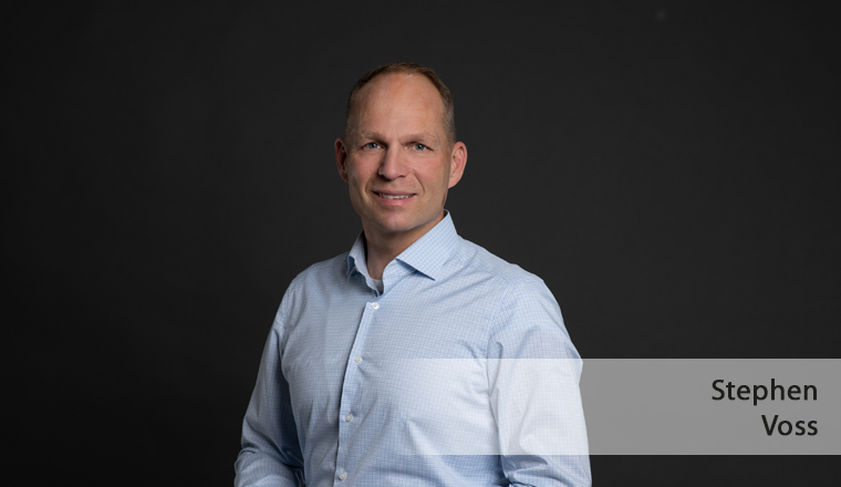 Stephen Voss zum Wettlauf um KI in der Assekuranz 