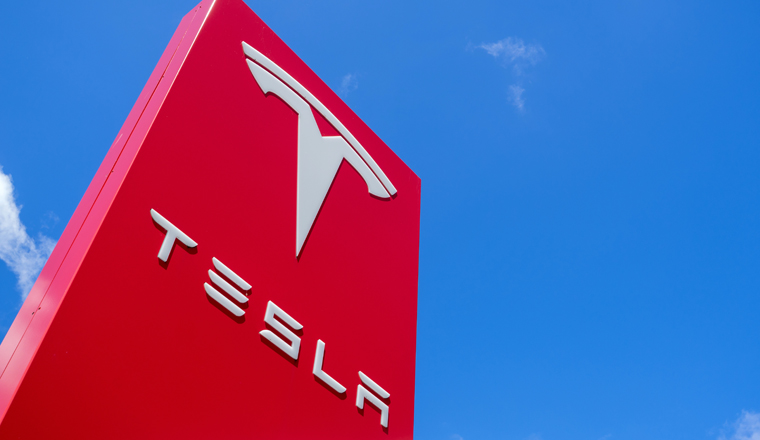 Vorsprung durch Daten: Tesla geht unter die Versicherer
