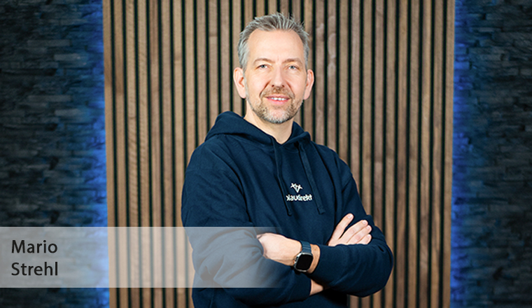 Kundenservice-Experte unterstützt Tjara