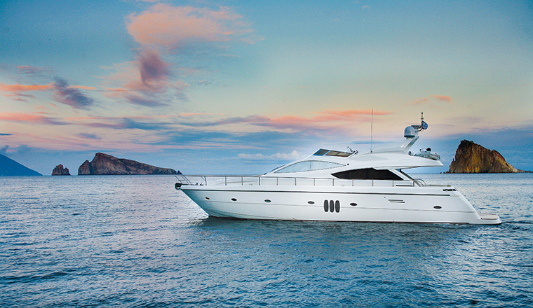 Corona-Pandemie: Zur Gültigkeit eines Yachtchartervertrags 